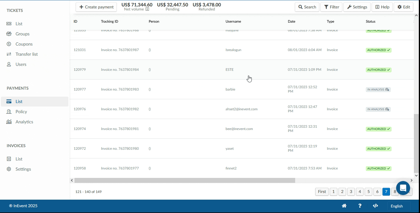 GIF showing how to issue a refund without the attendee's request on the platform.