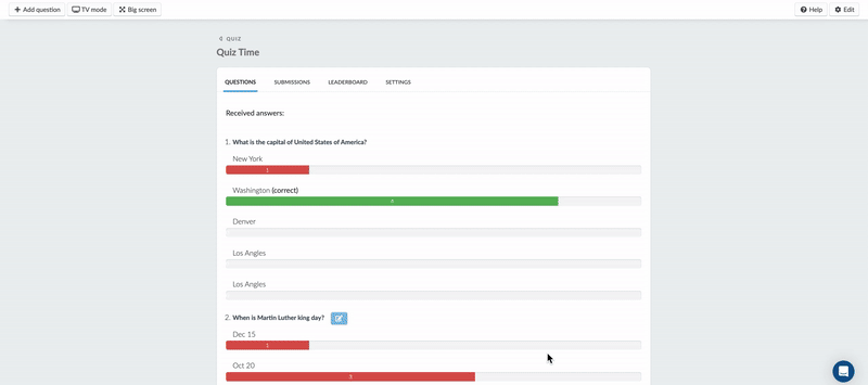 Gif showing quiz inside session and how it appears for attendees at the time set under Remember time.