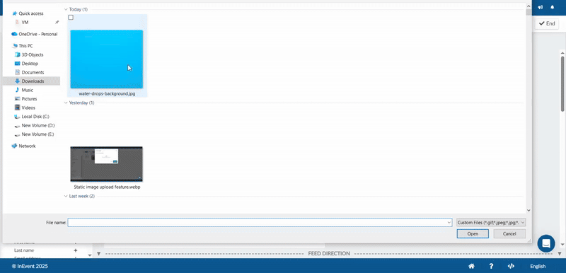GIF showing how to add and customize elements to the badge.