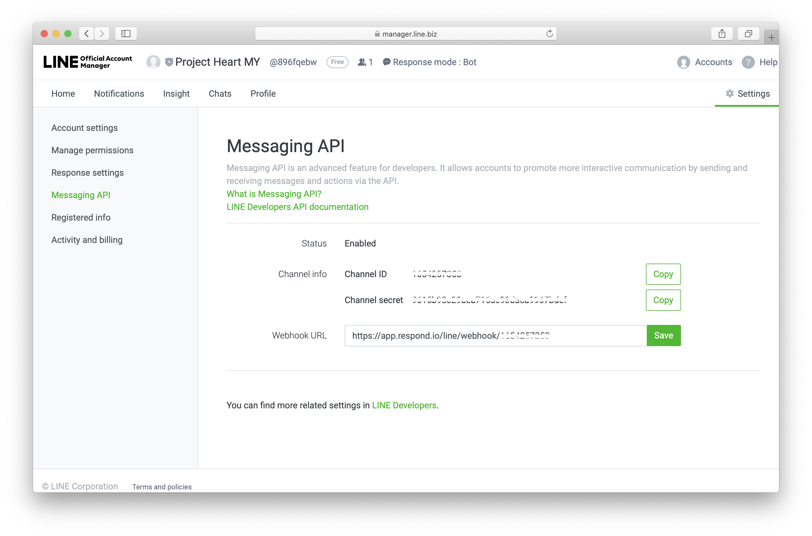 Página API de mensajería de LINE cuenta añadir Webhook URL