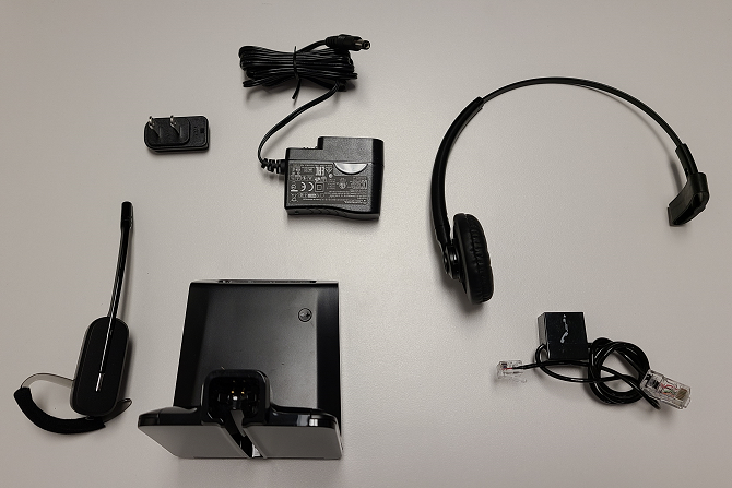 Plantronics CS540 base microphone and accessories
