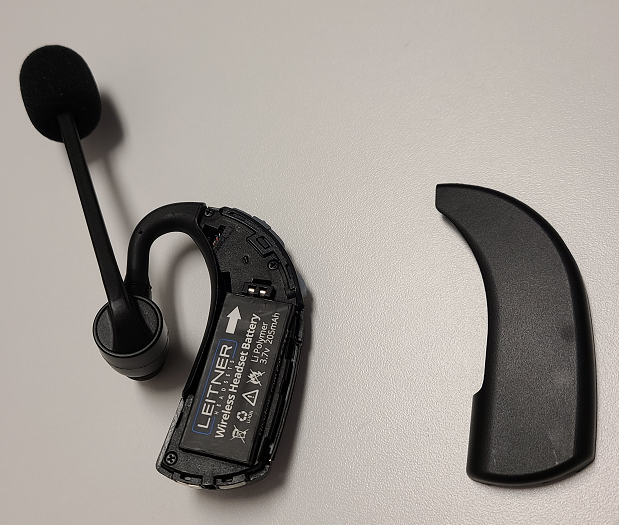 LH280 wireless headset with battery out