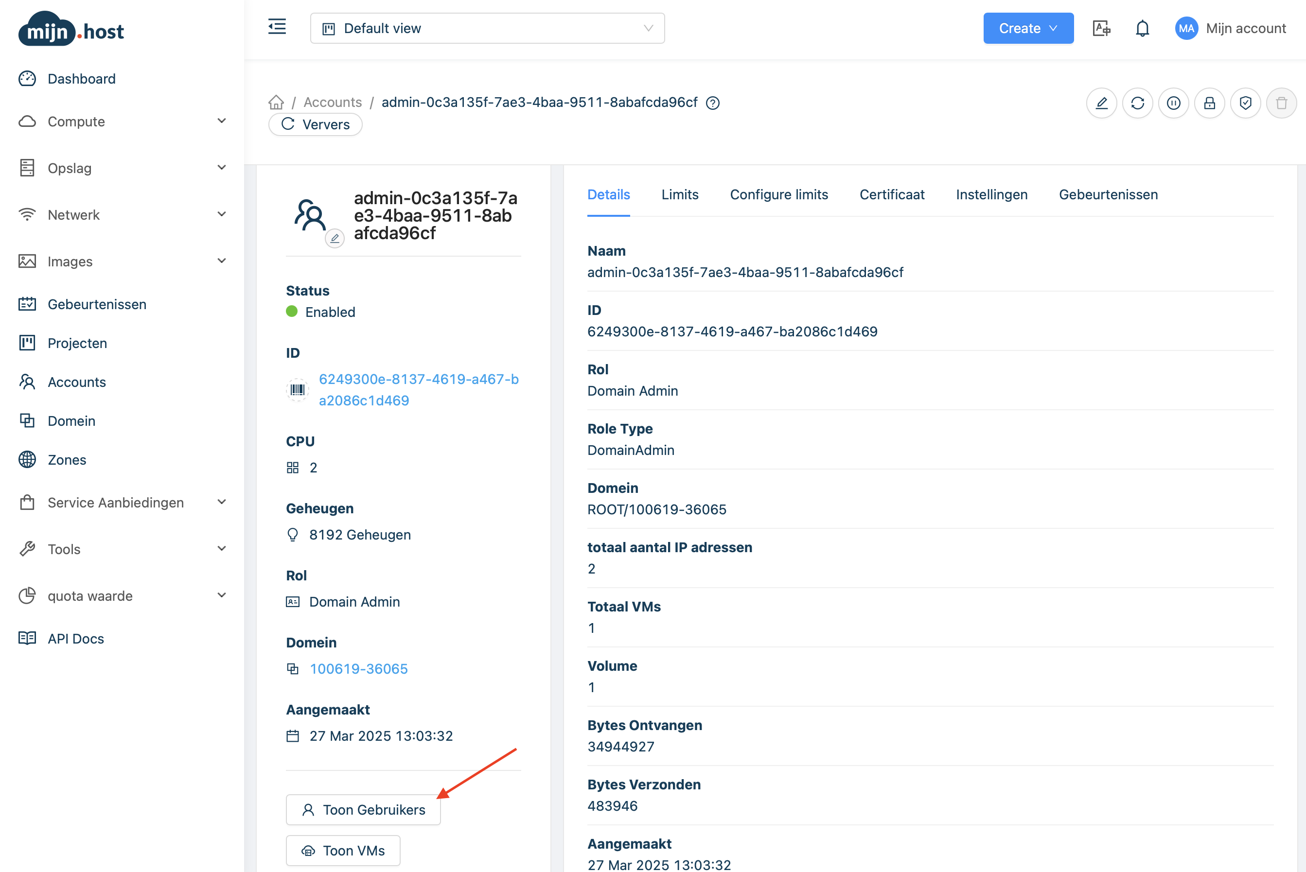 Klik op Toon Gebruikers in CloudStack